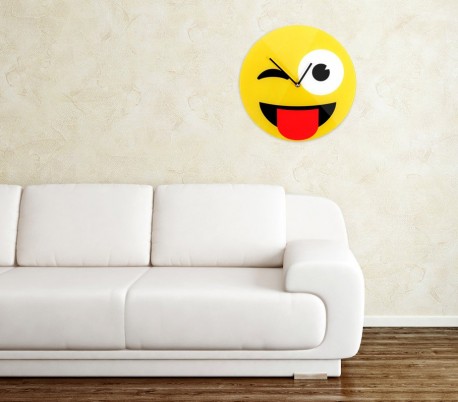 79/3229 Reloj de pared de vidrio del emoticono guiño con lengua fuera diámetro d