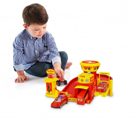 103623  Cuartel  garaje de Bomberos Playset 3 coches oficiales accesorios y adhe