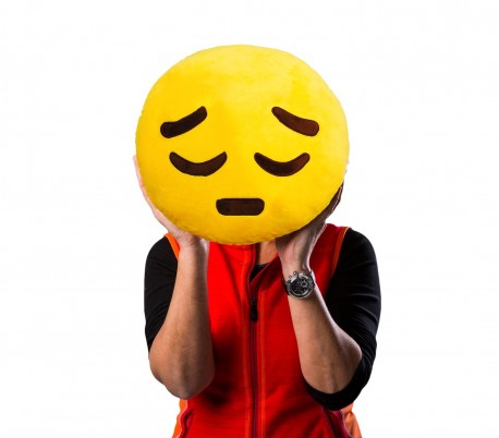 557315 Almohada emoticono motivo cara Triste de 30 cm ø