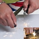 Pulsera de la supervivencia con cuerda - pedernal - cortador  Pulsera de la supervivencia con cuerda - pedernal - cortador