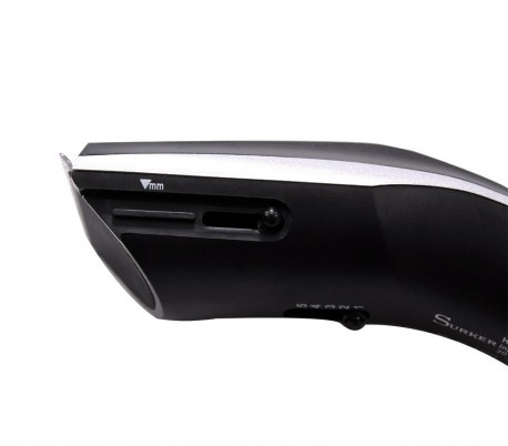 HC-596 Maquinilla corta pelo con dos peines funciona a bateria y corriente