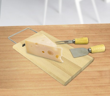 689378 Tabla de cortar queso madera betulla con tenedor y espátula 33 x 15 cm