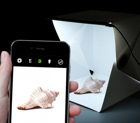 4498 Mini set fotográfico 22 x 24 x 24 cm con luz led fondos blancos y negros