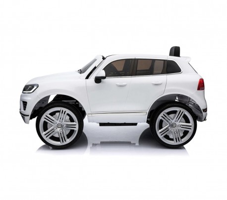 B81323 Coche eléctrico para niños SUV VOLKSWAGEN Touareg asiento de cuero 12V