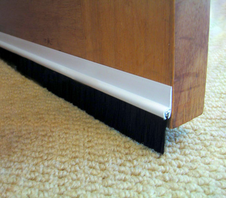 1470 Cubre ranuras con panel de cierre doble para puertas 95x950mm Gris