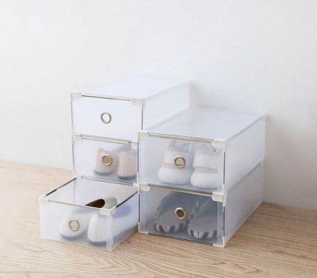 14917 Set de 5 cajas organiza zapatos con bordes metálicos apilables.