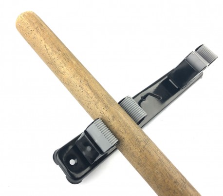 748166 Soporte para escoba recogedor y fregona 3 espacios colgador de cocina