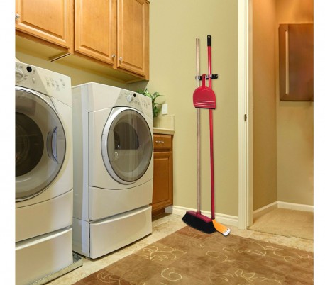 748166 Soporte para escoba recogedor y fregona 3 espacios colgador de cocina
