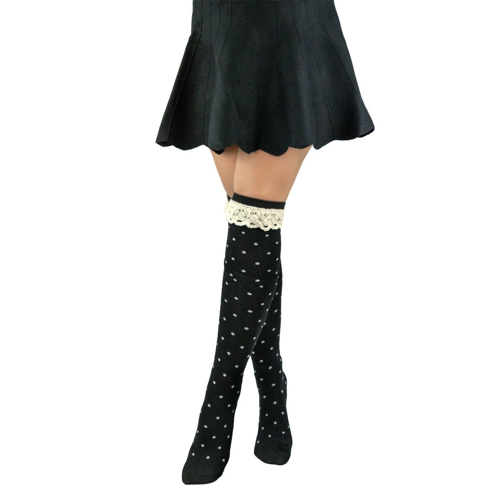 Pack 4 medias con lunares modelo FLO para niñas...