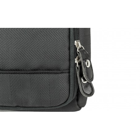 Mini bolsa de viaje multifunción ELEVEN 18x8x21 cm con cremallera y gancho Negro