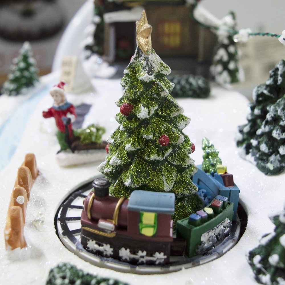 361003 Decoración pueblo navideño ÁRBOLES...