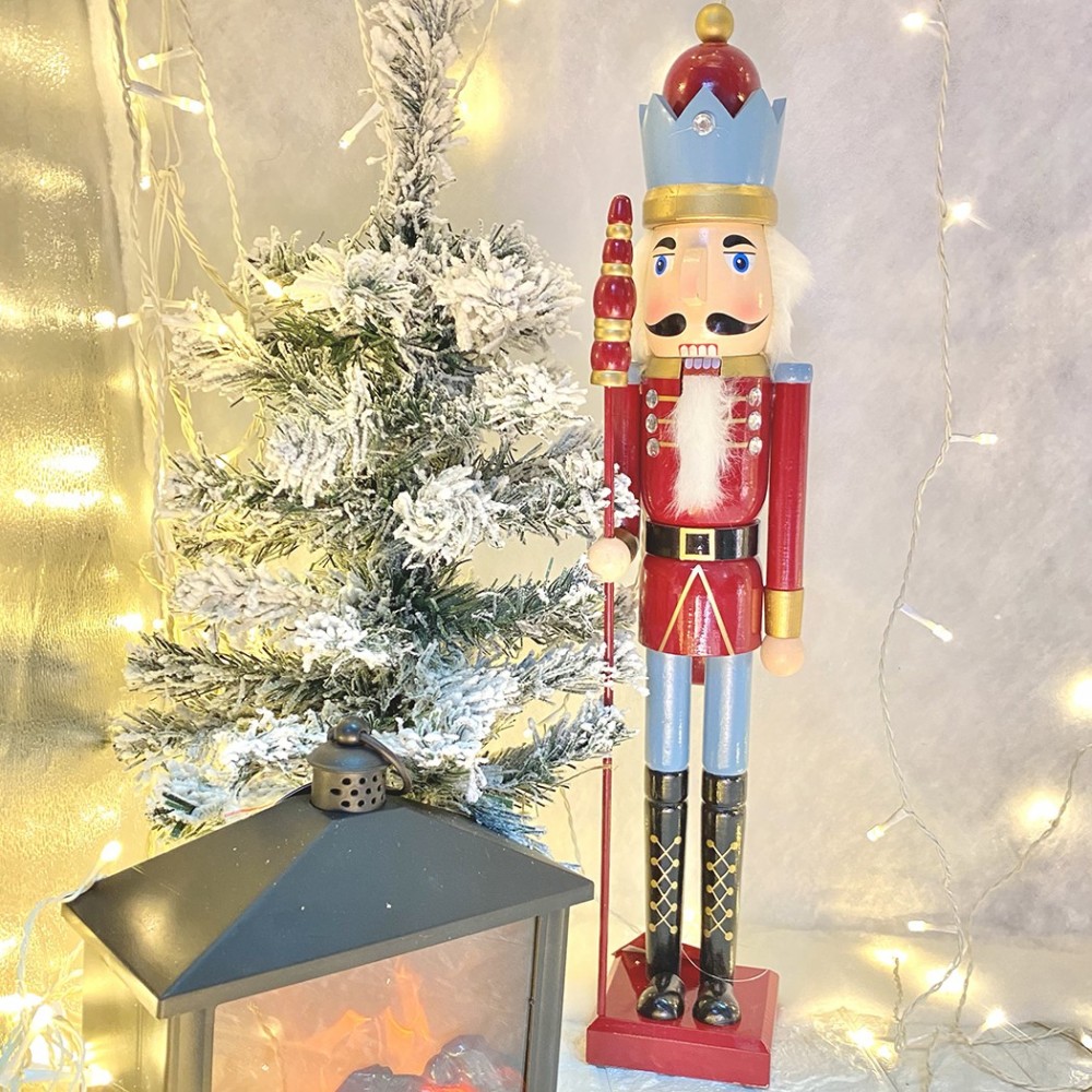 6107113 Soldado cascanuces de madera color ROJO...