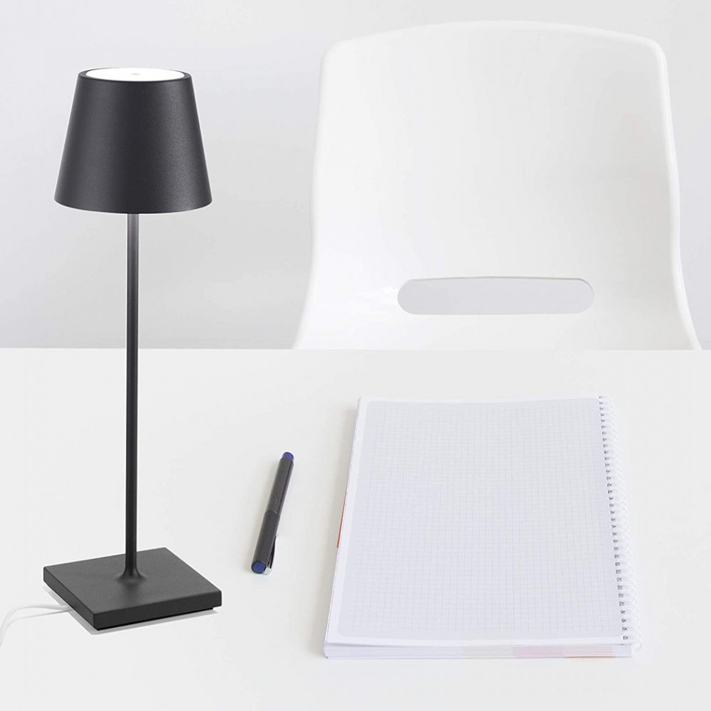 Lámpara de mesa LED recargable por USB...