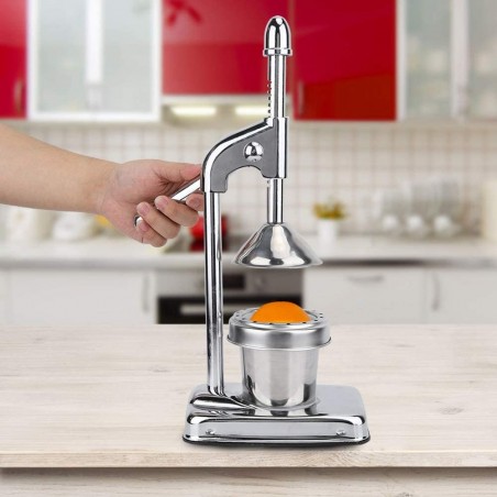 Art. 175155 Exprimidor manual de cítricos en acero inoxidable y antioxidante