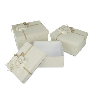 Art. 191006 Set de 3 cajas regalo rectangulares de yute...