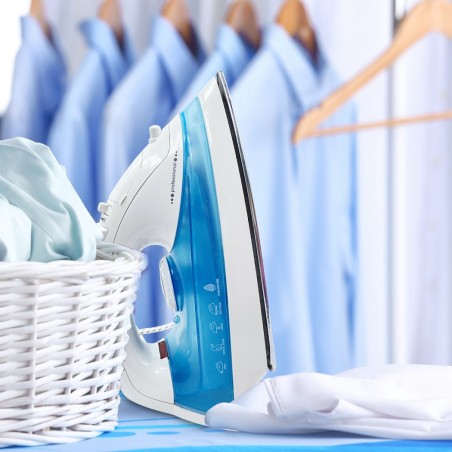 Plancha de vapor ACHILLE DY286 2000W con depósito para agua y botón para vapor