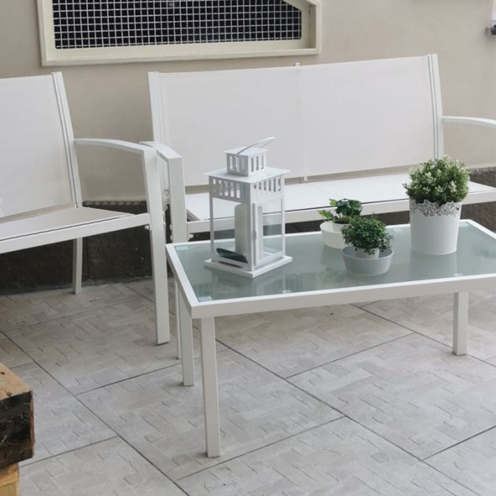 Salón Missouri para jardín con sillas y mesa de...