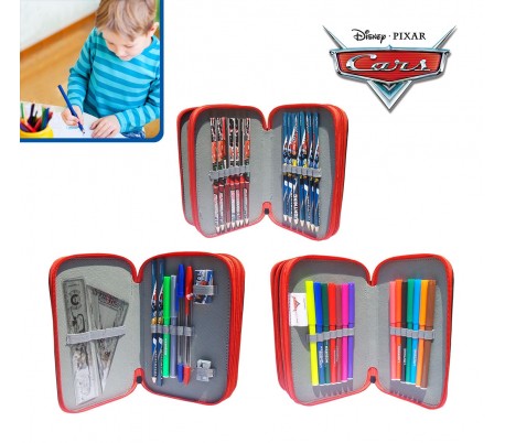 Estuche escolar de 38 piezas con motivo de RAYO MCQUEEN DE CARS incluye rotuladores lápices de colores y diferentes accesorios