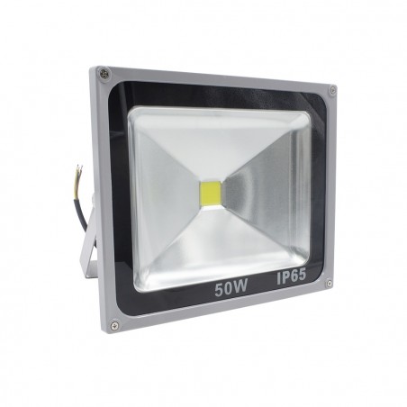 Foco led de luz fría 50w con soporte angular 120 ° y protección IP65