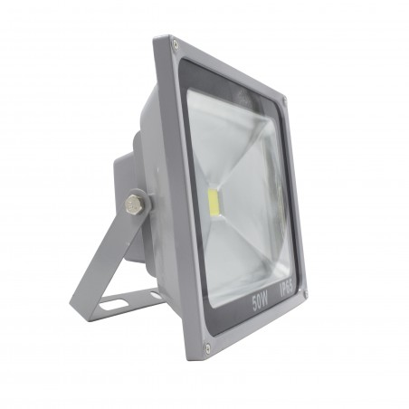 Foco led de luz fría 50w con soporte angular 120 ° y protección IP65