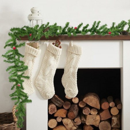 245009 Guirnalda navideña ramas de árbol con bayas y piñas de 280 cm de longitud