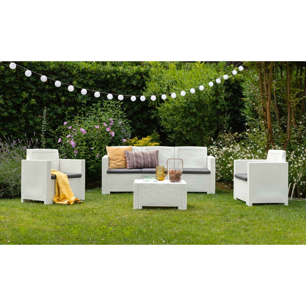 Set de mesa 1 sofá y 2 asientos de jardín...