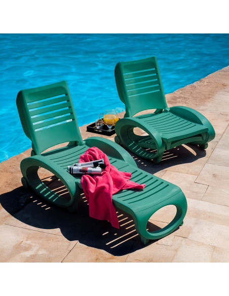 Tumbona GRANDSOLEIL Plegable, Polipropileno Verde Jardín, 2 Ruedas.