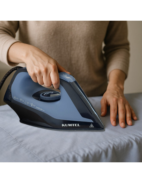 Plancha de Vapor con Caldera 2400W, Capacidad de 1.5lt y Suela de Cerámica.