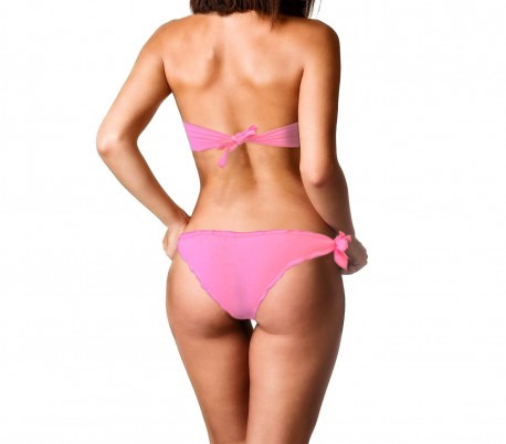 KL233 RUSTLE – Bikini para la mujer con bonitos volantes en la parte delantera