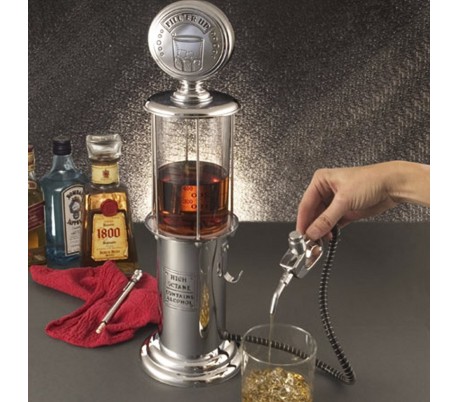 795039 Dispensador de bebidas surtidor de tipo dispensador de gasolina retro